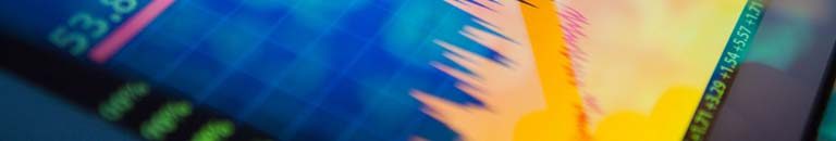 amarkets_trading-tablet